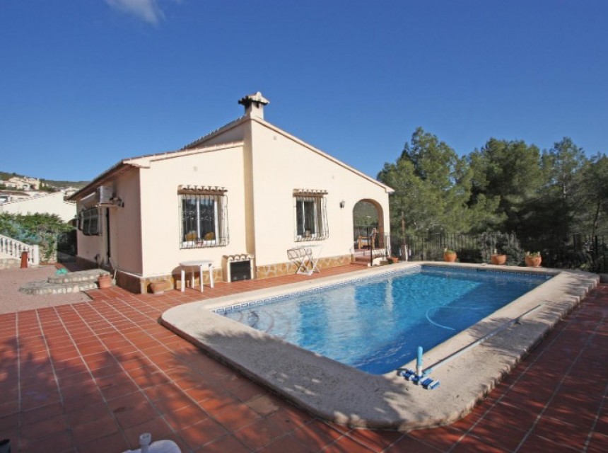 Villa For Sale in Alcalali, Alicante