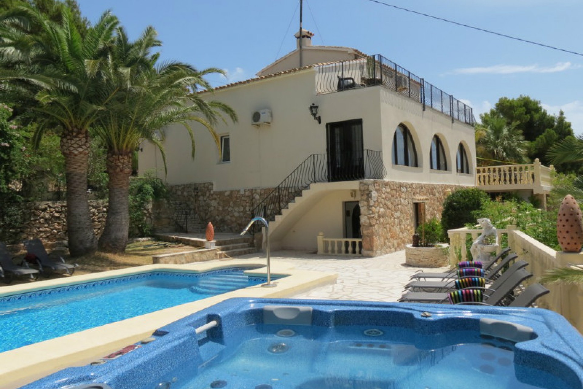 Villa for sale in Benissa, sea views