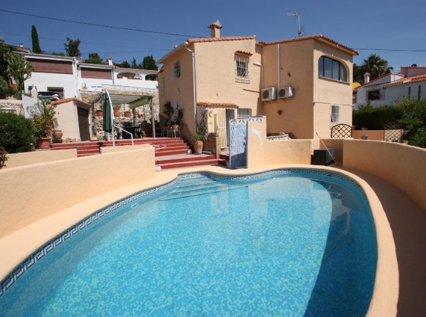 Villa For Sale in Orba,Alicante